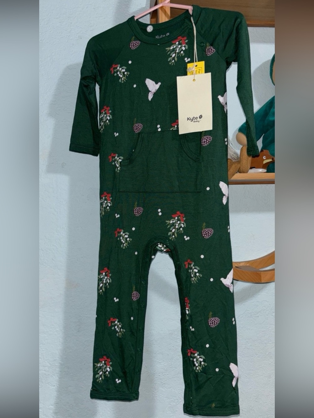 Kyte BABY Green Holiday Mistletoe & Dove Bamboo Romper
